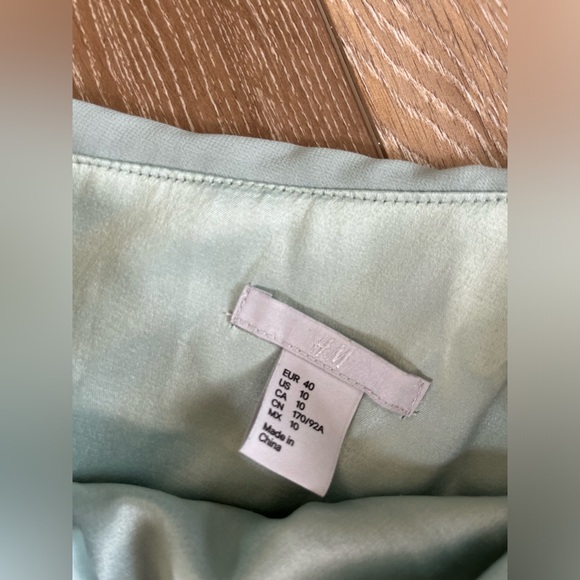 H&M Women's off the shoulder long formal mint green dress size 10 - Picture 3 of 8